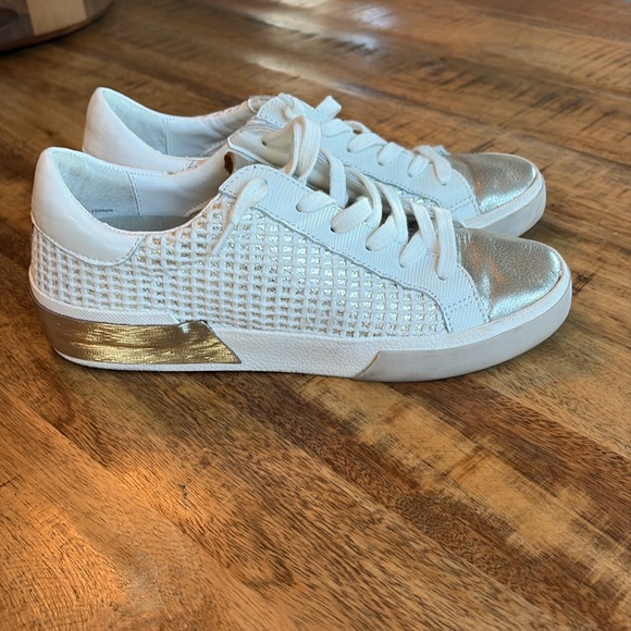 Dolce vita cream and gold tennis shoes - Picture 3 of 4